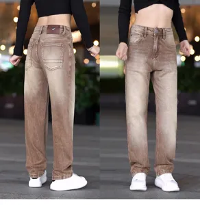 Jeans casual de hombre lavados retro, pantalon largo slim vintage desgastado.