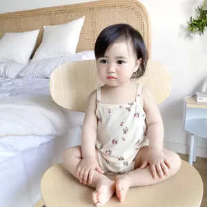 Verano bebé niña floral tirante mameluco delgado lindo infante enterito detalle vista