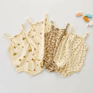 Mameluco con tirantes para bebé niña de verano, body de algodón fino con bonito estampado vegetal.