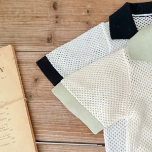Short-sleeve hollow knit polo shirt, breathable summer top with contrast lapel design.