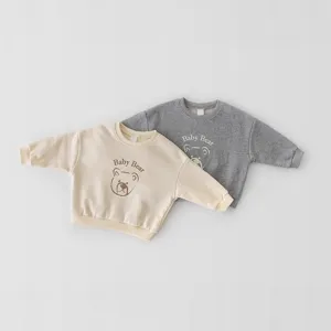 Kids casual long-sleeve crewneck sweatshirt set, cute bear print, soft cotton spring wear.
