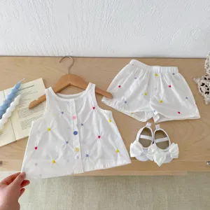 Set abbigliamento estivo neonata bambina top bianco senza maniche ricamo cuore pantaloncini