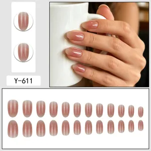 Short round gradient blush press-on nails set, elegant fake fingernails for daily wear.