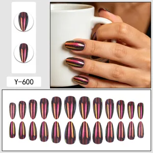 Detailed close-up showing cyber style aurora mirror press-on nails with stunning gradient stripes.