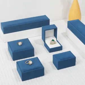 Boîte à Bijoux Élégante en Velours Bord Épais Organisateur de Rangement Pour Bagues Colliers Bracelets Boucles d'Oreilles
