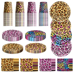 Leopardmuster Party Geschirr Set mit Pappteller Bechern und Servietten für Feiern.