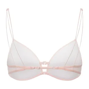 Delicate bh met spaghettibandjes in lichtroze, lichtgewicht draadloze bralette detailweergave