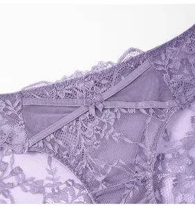 Culotte sexy en dentelle violette détail respirant tissu en maille douce sous-vêtement élégant