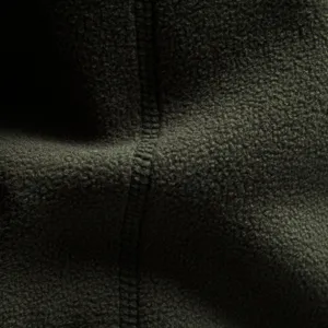 Nahaufnahme von dickem olivgrünem Fleece Stoff Detail Textur Winter warme Kleidung