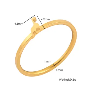 Goldener Titanstahl Ring mit niedlichem Dinosaurier Detail und leichtem Design 0.6g.