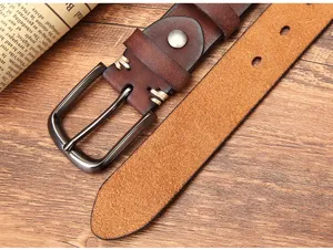 Men's retro genuine leather belt detail shot showing heavy-duty buckle and vintage style.