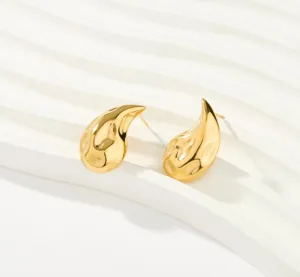 Trendy gold irregular drop stud earrings for women, stylish stainless steel minimalist jewelry.