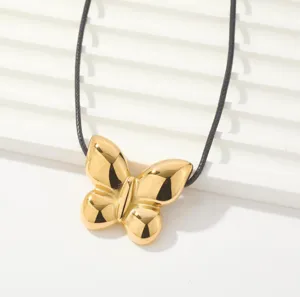 Collar con colgante de mariposa oro cadena larga suéter mujer elegante joyería de acero