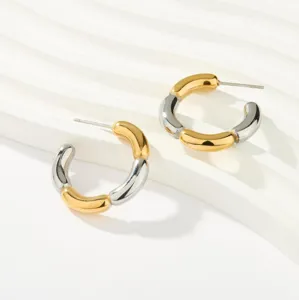 Pendientes de aro de acero inoxidable bicolor oro plata segmentado diseño en c joyería
