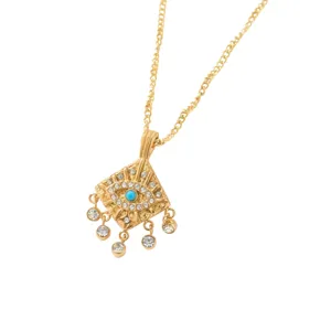 Collar con colgante de mal de ojo dorado con pedrería brillante, elegante cadena de acero de titanio.