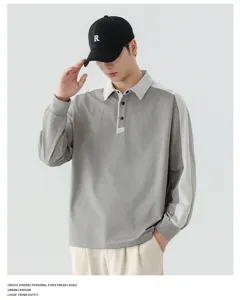 Gedetailleerd opname van heren sweatshirt met lange mouwen en contrasterende polo kraag.