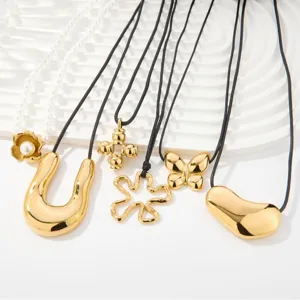 Collar con Colgante de Acero Inoxidable de Lujo para Mujer Chapado en Oro de 18K Cruz Geométrica en Forma de U Mariposa Flor Forma de Frijol Cadena Larga para Suéter Joyería Regalo