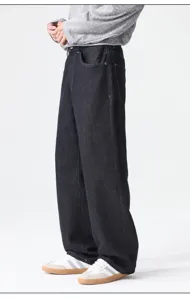 Men's loose straight-leg denim jeans, classic raw denim high-street casual trousers for daily wear.
