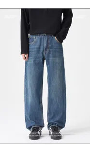 Men vintage washed blue straight denim jeans casual loose cotton trousers for autumn style.