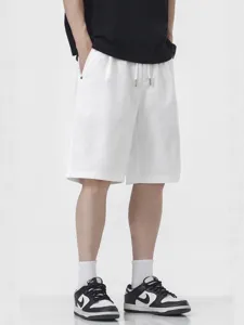 Men's lightweight tencel solid color loose casual shorts for summer basic straight wear