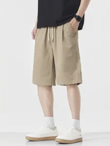 Summer lightweight solid color casual shorts for men, loose fit basic straight leg design.
