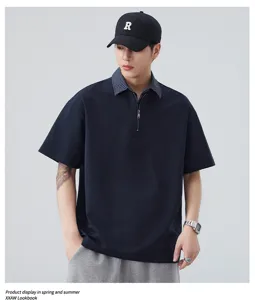 Detailopname heren korte mouw polo shirt, modern nep tweedelig contrasterend ruitkraag design.