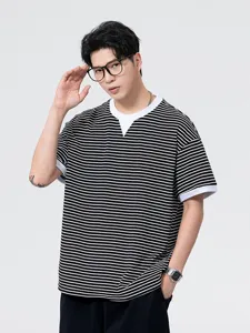 Heren Japans Casual Gestreept Henley Kraag Korte Mouw T-Shirt Losse Pasvorm Zomer Katoen Streep Top Zwart Wit Grijs