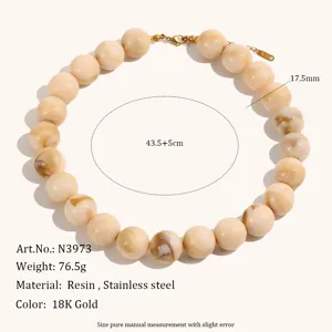 Collana con perle in resina chunky vintage in acciaio inossidabile stile moda da donna.