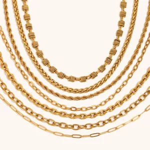 Collana a Catena a Torsione in Acciaio Inossidabile Placcato Oro per Donna Collana Geometrica a Maglie O-Chain Paperclip Gioielli Quotidiani