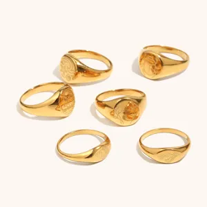 juego de anillos sello de acero inoxidable chapado en oro 18k con olas marinas y grabados.