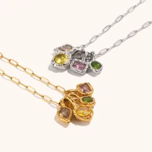 Chique onregelmatige textuur multi-bedel ketting, roestvrij staal 18k verguld kleurrijke stenen.