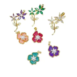 Vergoldete Blumen Anhänger Halskette Zirkon Perle floral Schmuck für Damen Alltag