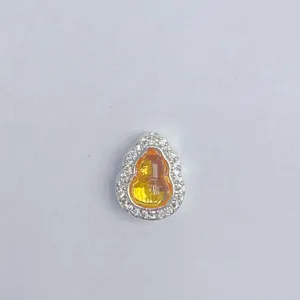 Squisito ciondolo a zucca gialla con zirconi scintillanti per bracciali fai da te.
