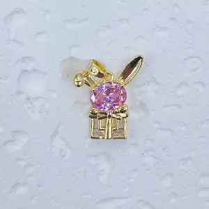Exquisiter vergoldeter rosa Kristall Hase Anhänger DIY Schmuck Zubehör, süß und zart.