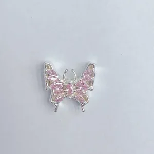 Farfalla Zircone Rosa Ciondolo Bracciale DIY Rame Argentato Accessorio Gioiello Dettaglio