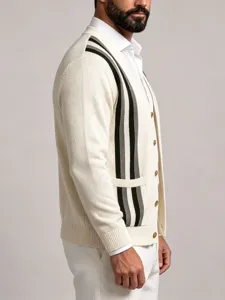 Ανδρική vintage κάθετη ριγέ πλεκτή ζακέτα V-neck μονόστηθη casual μόδα εξωτερικών.