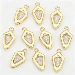 ciondolo scudo zircone placcato oro 18k creazione di gioielli diy componente geometrico