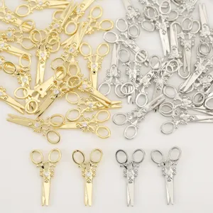 Minimalist Copper Rhinestone Scissors Pendant Charm For DIY Necklace Bracelet Making Electroplated Crafts Jewelry Findings Accessory