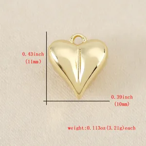 Massiver kupfervergoldeter glatter Herz-Anhänger für DIY-Schmuckherstellung und Accessoires.