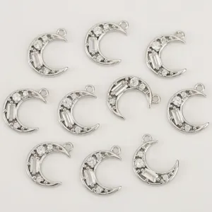 DIY ciondoli pendenti luna colore argento con zirconi cubici chiari per creazione di gioielli.