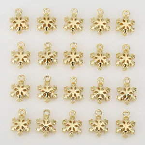 Exquisite Snowflake Pendant DIY Jewelry Accessories 18K Gold Plated Copper Winter Style Hanging Charms For Necklace Making
