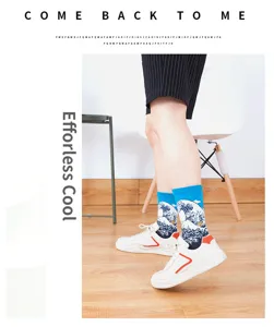 Fashion retro oil painting crew socks for men women vintage wave art printed casual streetwear