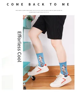 Men crew socks with classic David art print, comfortable cotton blend for daily street style wear.
