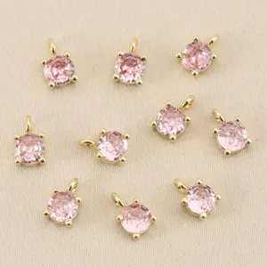 Vergoldeter runder rosa Zirkon Vierkroene Anhänger DIY Schmuck Zubehör Bestandteil