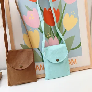 Leinwand Handy Umhängetasche Detail, minimalistische einfarbige vertikale kleine Tasche Alltag.