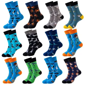 Ocean Creature Cartoon Print Cotton Blend Crew Socks For Men Women Street Trend Mid-Tube Socks Breathable Athletic Fashion Socks