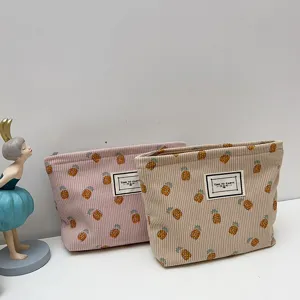 Trousse de maquillage de voyage en velours cotelé mignon portable grande capacite