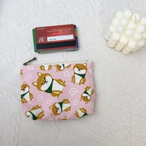 Süßes Shiba Inu Leinwand Münztasche Detail mit praktischem Reißverschluss und schönem Muster.