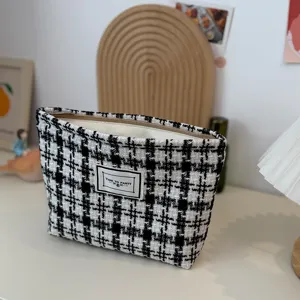 Black and white tweed plaid makeup bag, large capacity cosmetic organizer storage pouch.