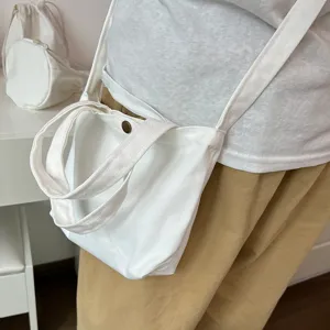 Eenvoudige witte canvas crossbody tas voor dames casual dagelijkse minimalistische schoudertas
